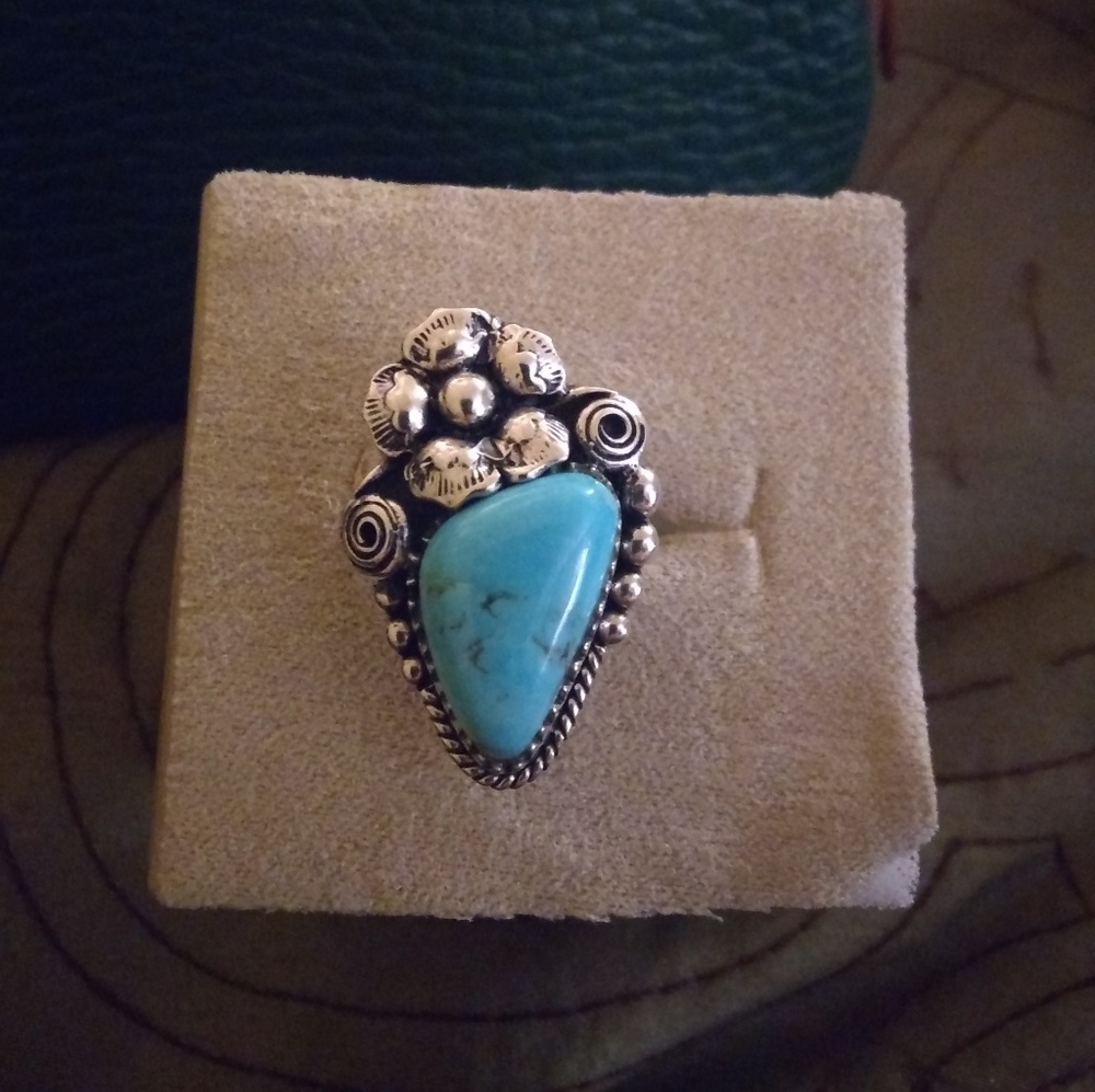 925 Sterling silver ring.